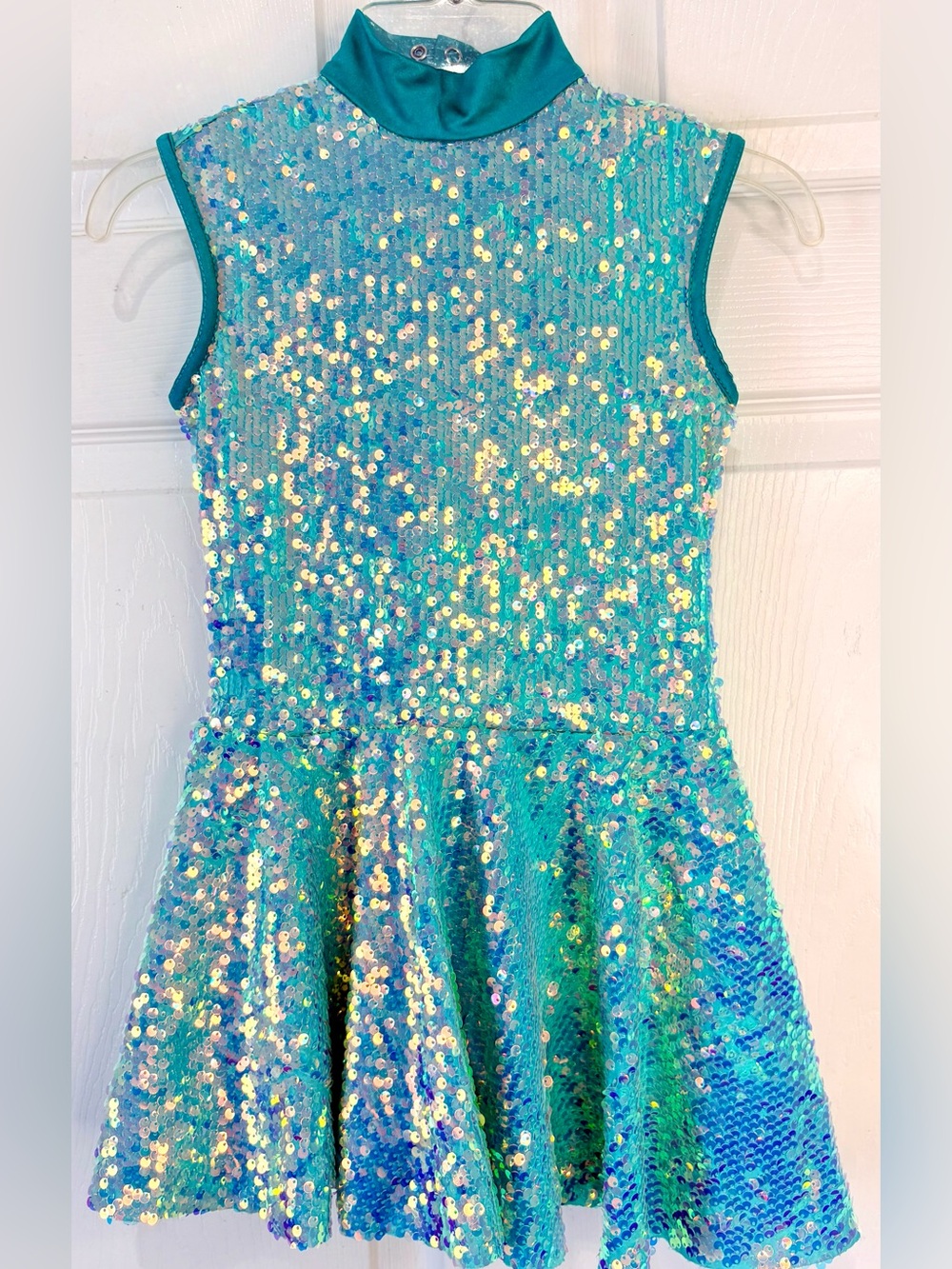 Girls Weissman dance costume Turquoise Sequin Tap/Jazz Size: IC